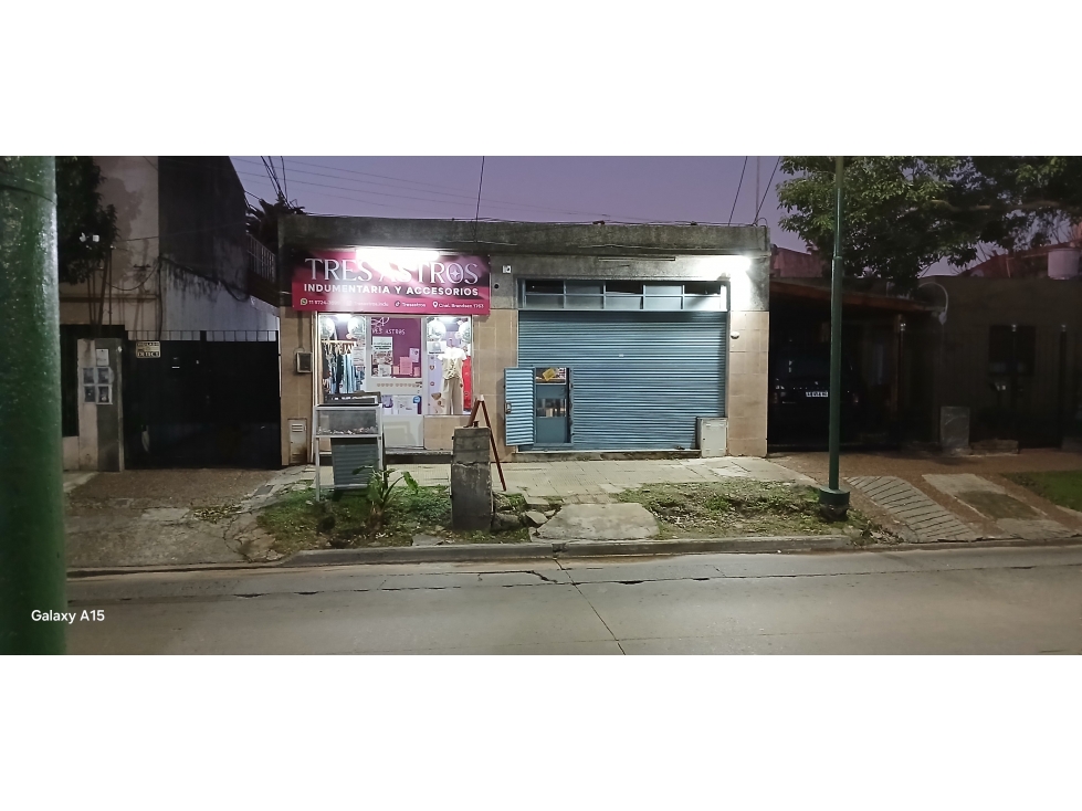 LOCAL COMERCIAL EN VENTA - 2