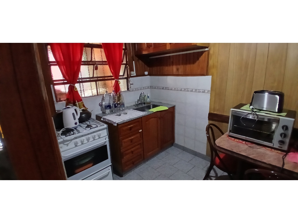 CASA 3 AMBIENTES SOBRE DOS LOTES — foto 5