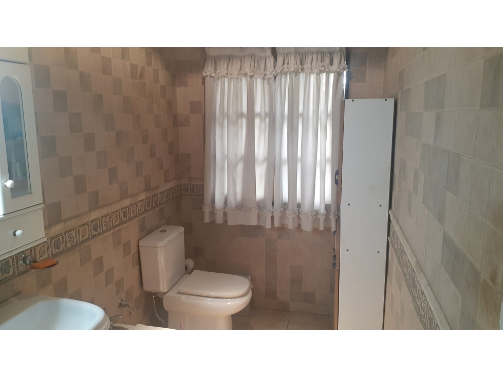 CASA 5 AMB. APTA CREDITO ITUZAINGO — foto 6