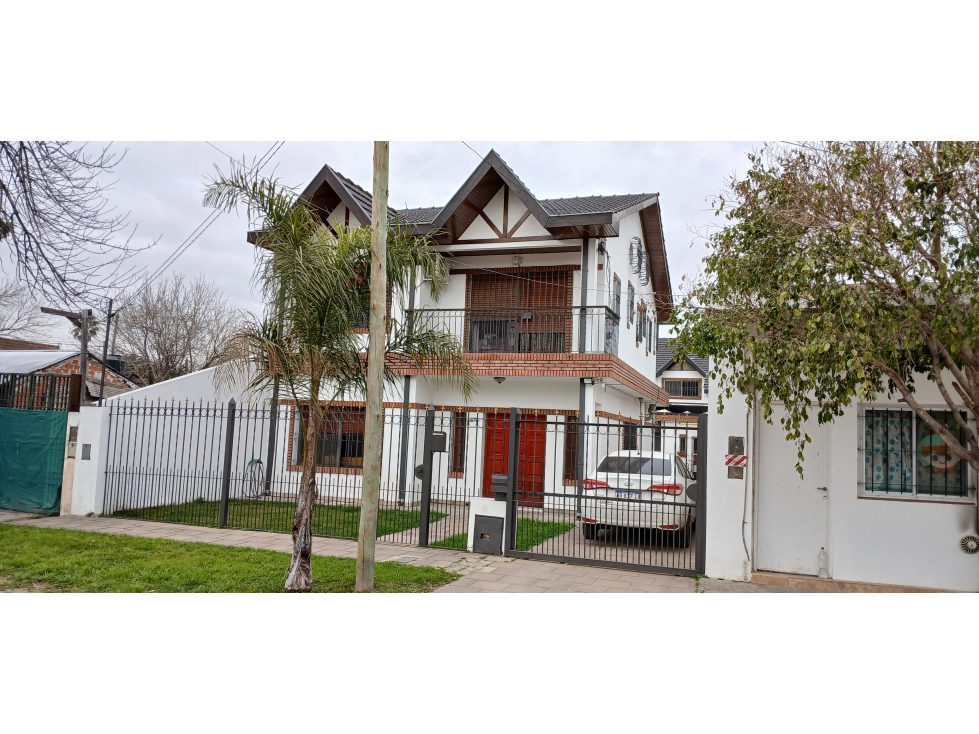CASA AMPLIA IDEAL DOS FAMILIAS — foto 2