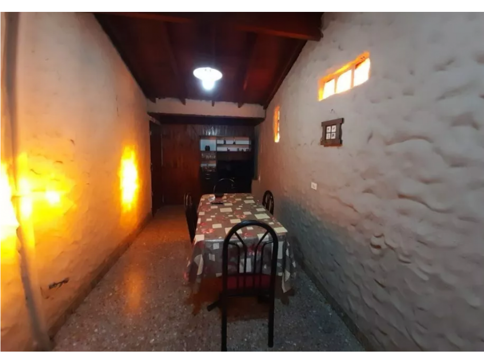 CASA 4 AMBIENTES - 2