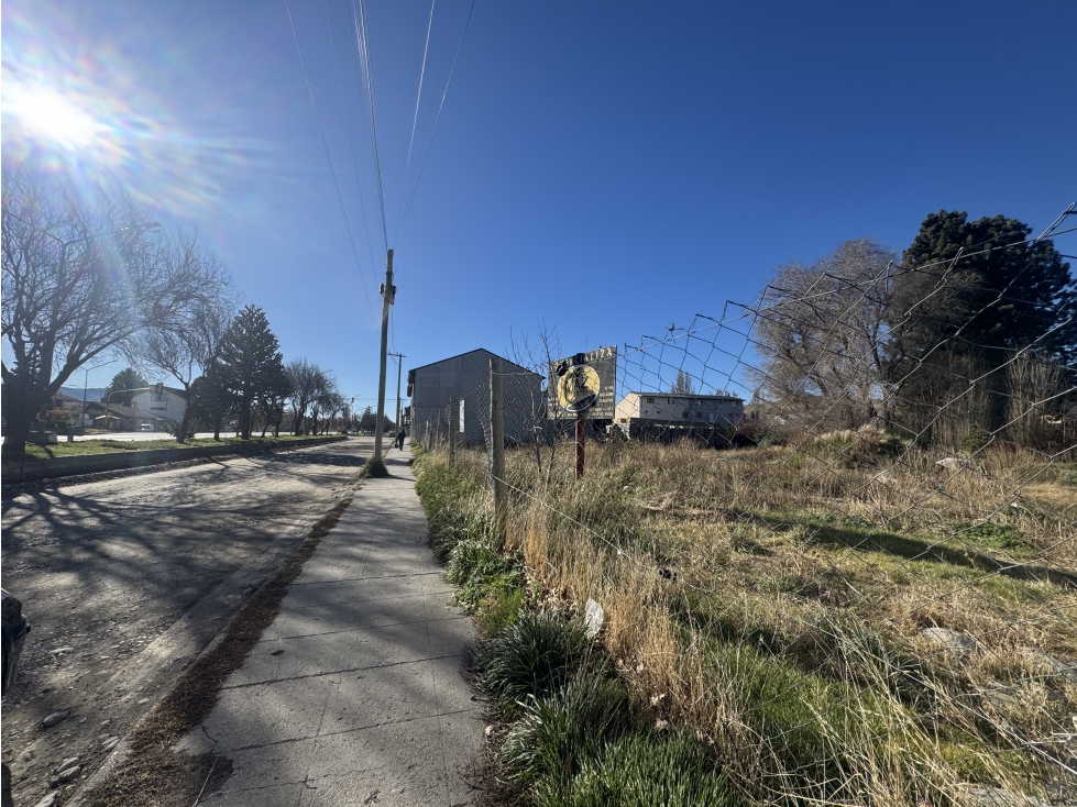LOTE COMERCIAL 828m2 | CENTRO | SOBRE RUTA | Junin de los Andes - 3