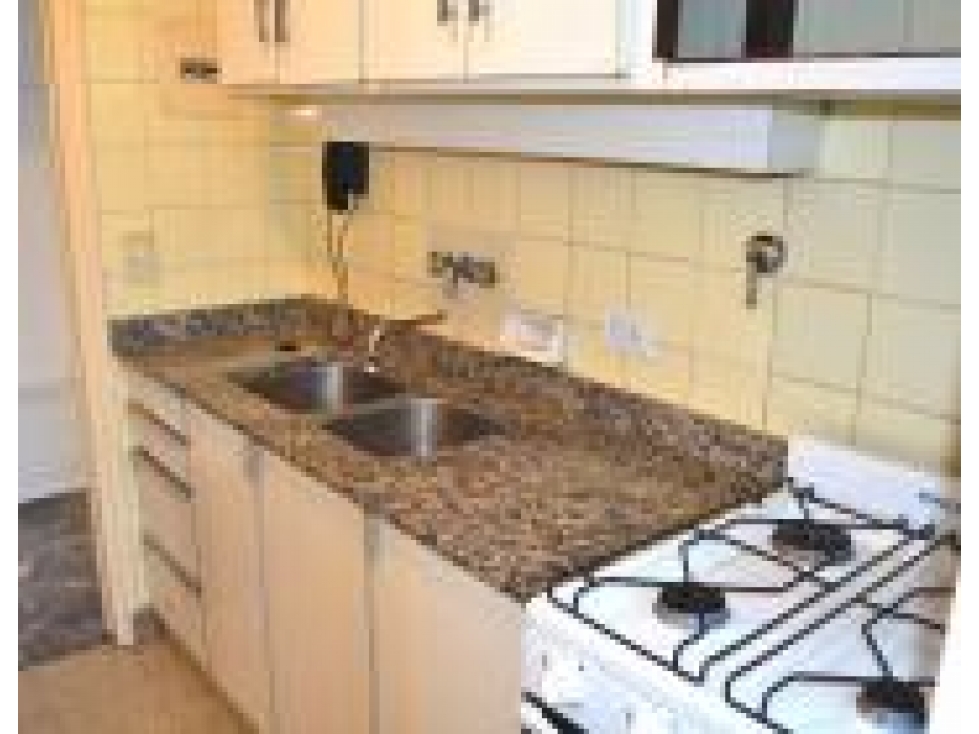 Cómodo 3 ambienes, bajas expensas, Apto crédito en Caballito — foto 6