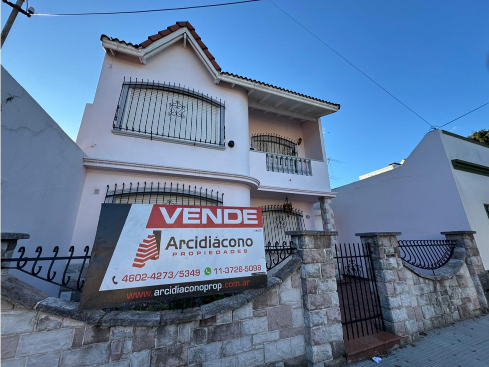 VENTA CASA 7 AMB CON FONDO LIBRE. SOMELLERA 4800, VILLA LUGANO, CABA - 1