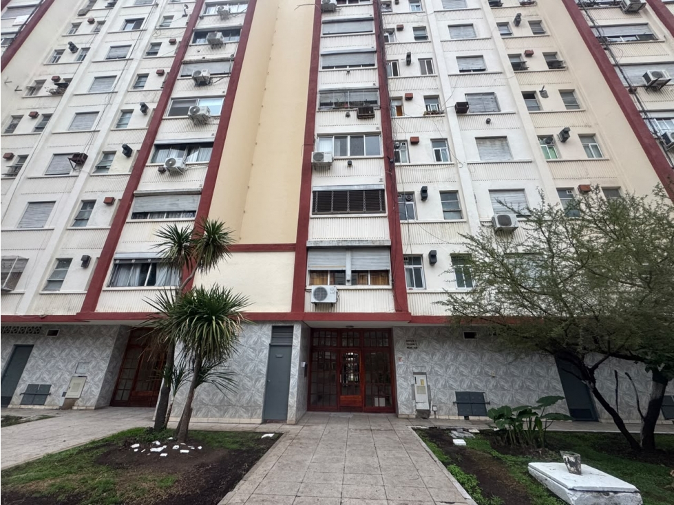 VENTA DEPTO 2 AMB. BARRIO NAGERA. EDIF 1. MOZART 2400. V LUGANO. CABA - 1