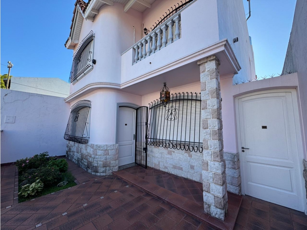 VENTA CASA 7 AMB CON FONDO LIBRE. SOMELLERA 4800, VILLA LUGANO, CABA - 3