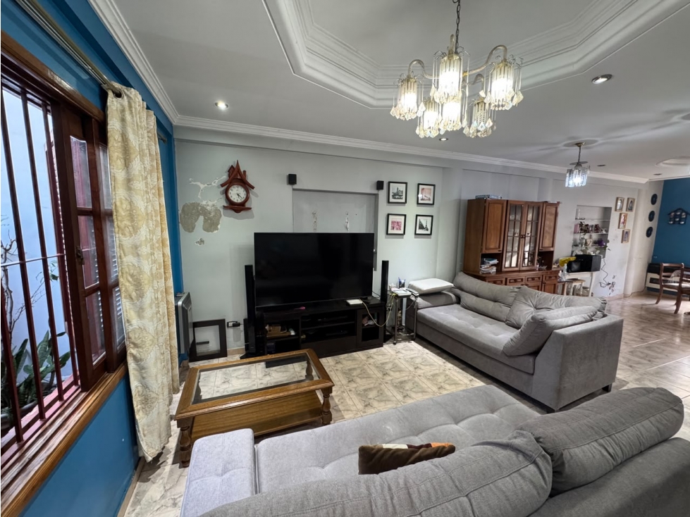 VENTA PH TIPO CASA 5 AMB C/COCHERA. BARROS PAZOS 6300, V. LUGANO. CABA — foto 4