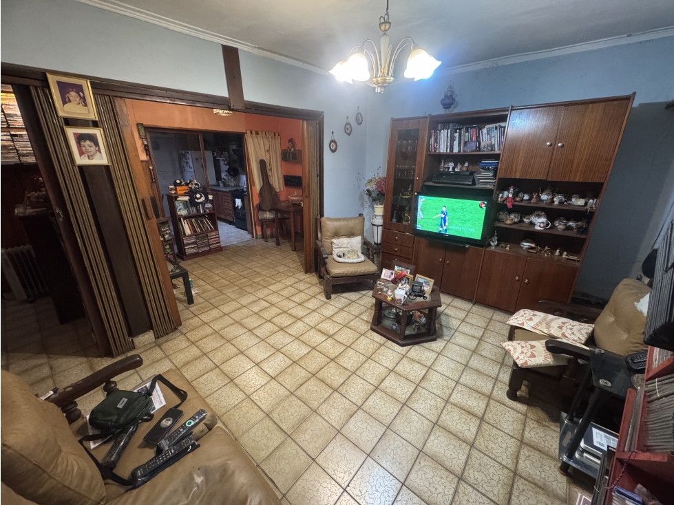 VENTA PH 3 AMBIENTES. CASTAÑARES 5400, VILLA LUGANO. CABA - 5