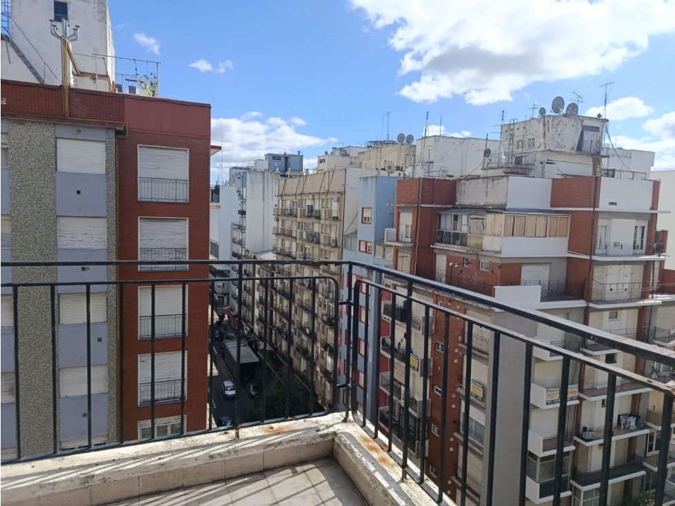 2 AMBIENTES C/DEPENDENCIA A LA CALLE C/BALCON ATERRAZADO — foto 3