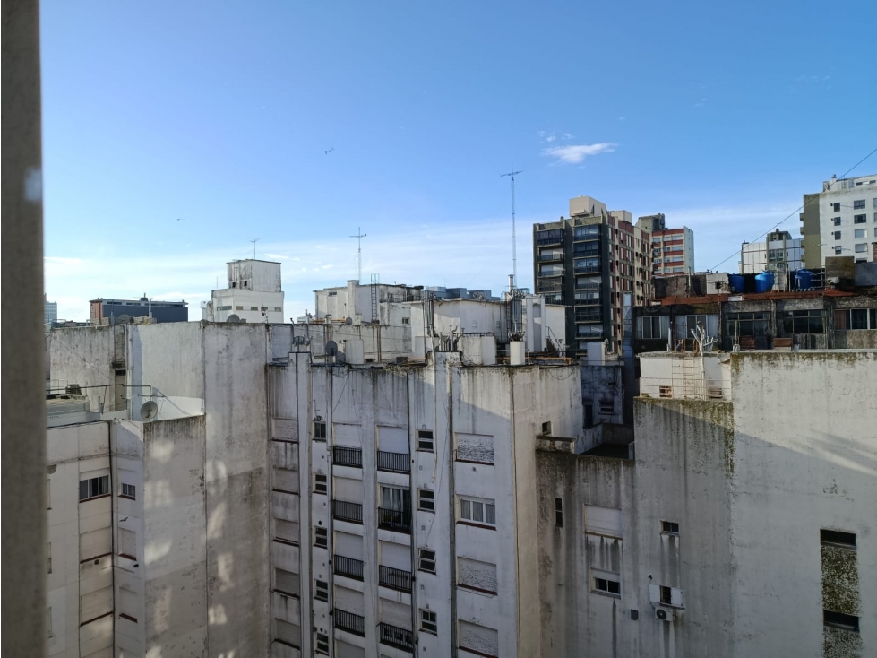 2 AMBIENTES C/DEPENDENCIA AL CONTRAFRENTE — foto 4
