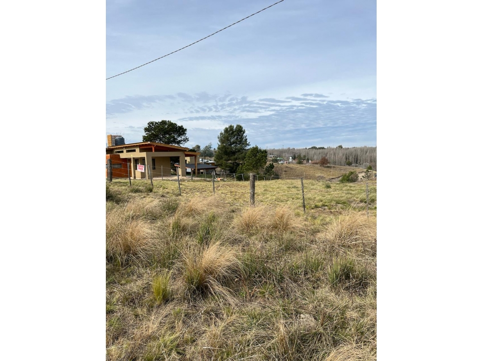 VENDO LOTE DE 1743 MTS EN YACANTO - 5