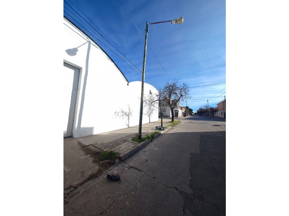 Galpón en Alquiler | Garibaldi 541 | 700 m² | Zona Hospital Córdoba - 2