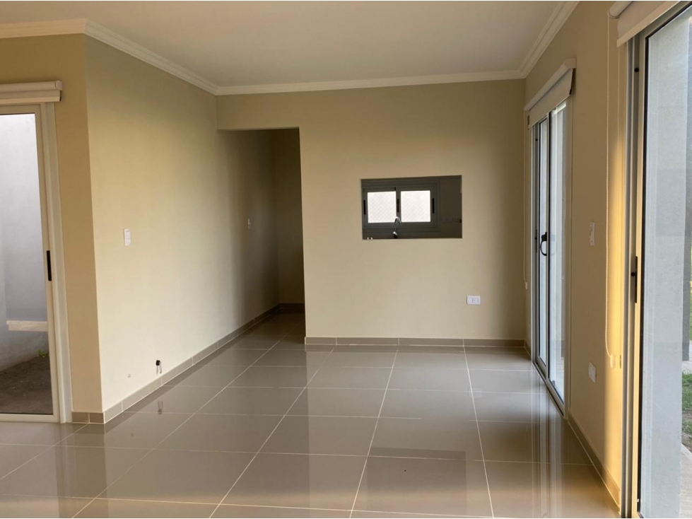 Casa en venta en Alta Gracia | Reserva Tajamar | 2 dorm. - 4