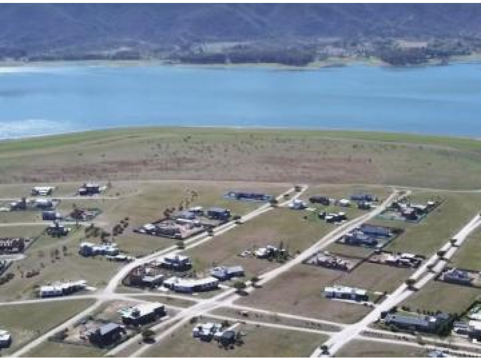 VENDO LOTE DE 1500 MTS EN PUERTO DEL AGUILA - 4