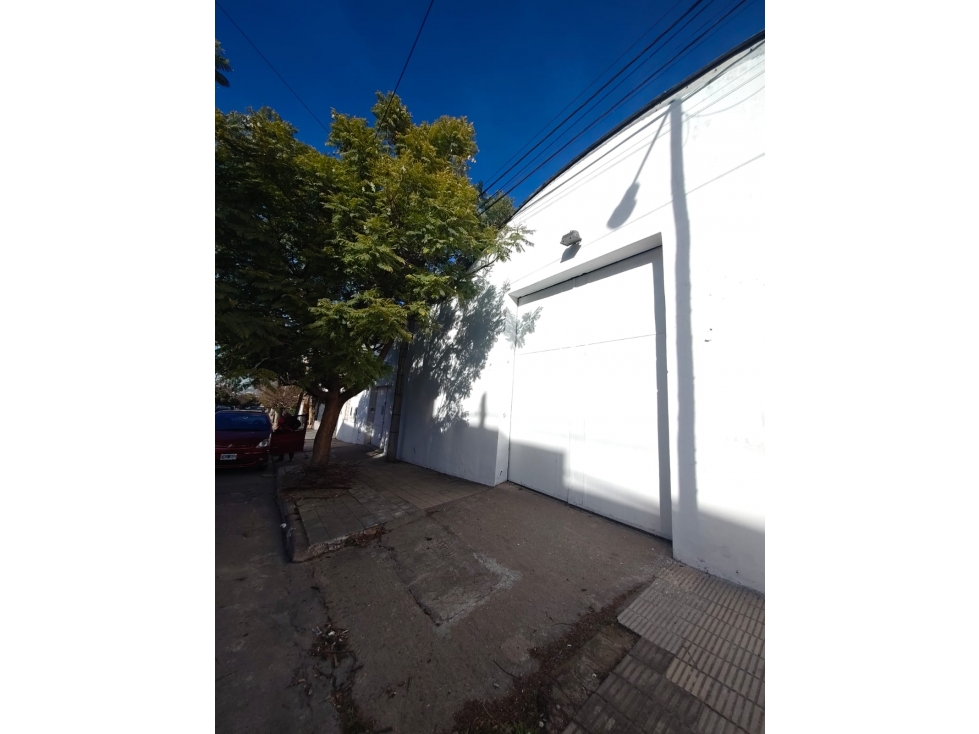 Galpón en Alquiler | Garibaldi 541 | 700 m² | Zona Hospital Córdoba - 3