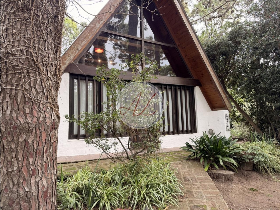 CASA ALPINA EN BARRIO B5 PINAMAR - 4
