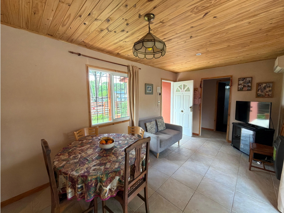CASA 3 AMB CON GAS NATURAL Y AMPLIO PARQUE — foto 4