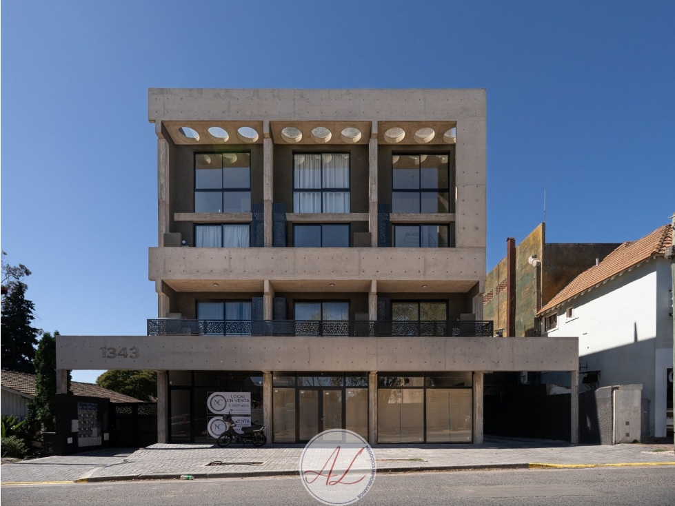 LOCAL EN VENTA FINANCIADO - 2