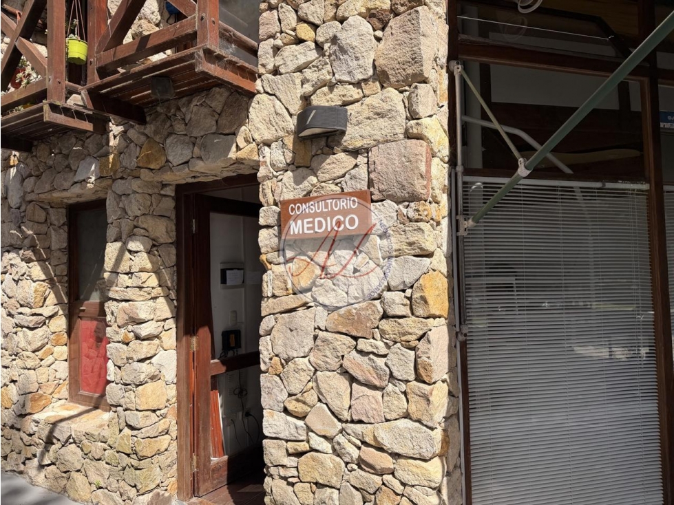 LOCAL CON EXCELENTE UBICACIÓN EN MAR DE LAS PAMPAS , OPORTUNIDAD UNICA - 6