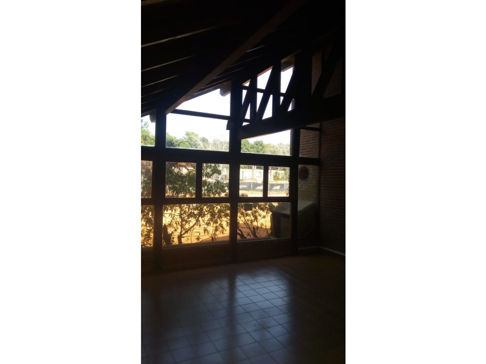 CASA CON LOTE MULTIFAMILIAR / DEL TRIDENTE AL 1700 — foto 3