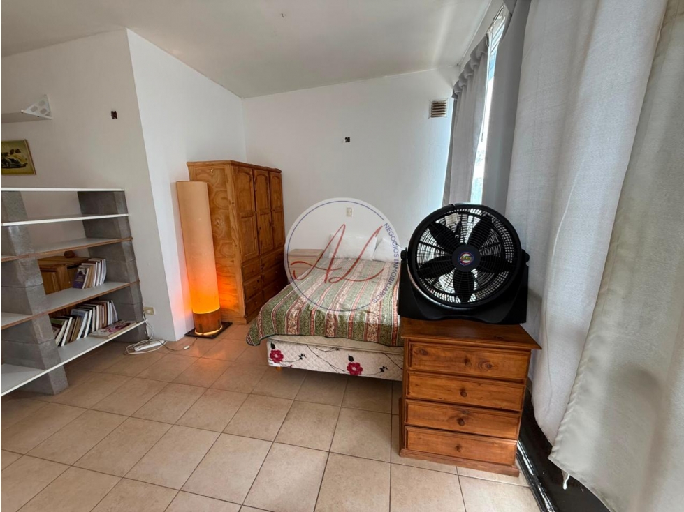 OPORTUNIDAD! Monoambiente en Ostende - Toma vehiculos — foto 5
