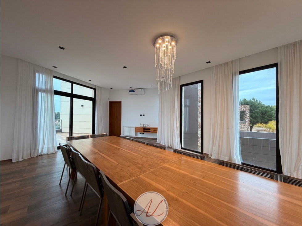 CASA DE 12 AMB CON VISTA AL LAGO | ECUESTRE COSTA ESMERALDA - 6