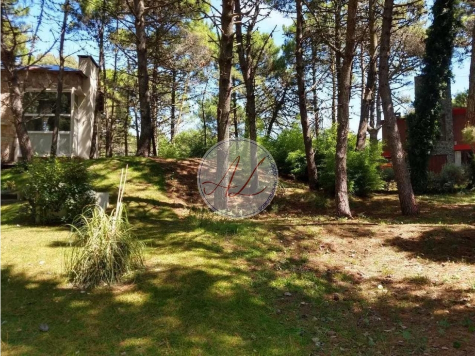 LOTE EN MAR DE LAS PAMPAS CALLE EN ALBATROS "UBICACIÓN PRIVILEGIADA " - 2
