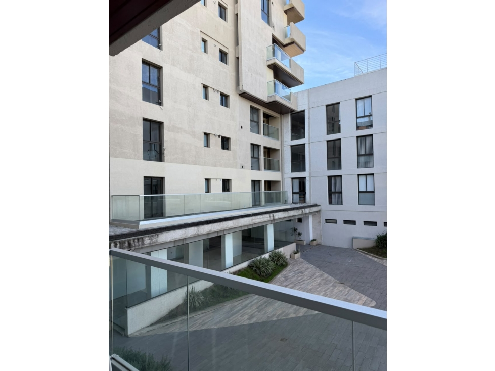 VENTA MONOAMBIENTE AMOBLADO CON COCHERA | LAKE TOWERS  CARLOS PAZ - 4