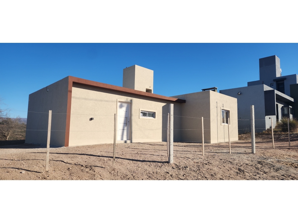 VENTA CASA APTO CREDITO 2 DORMITORIOS C/PILETA EN ESTANCIA VIEJA — foto 3
