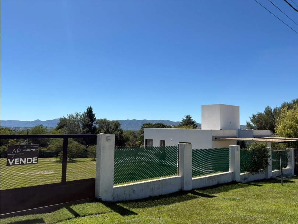 VENTA 2 CABAÑAS EQUIPADAS | TANTI | AMPLIO PARQUE + PILETA