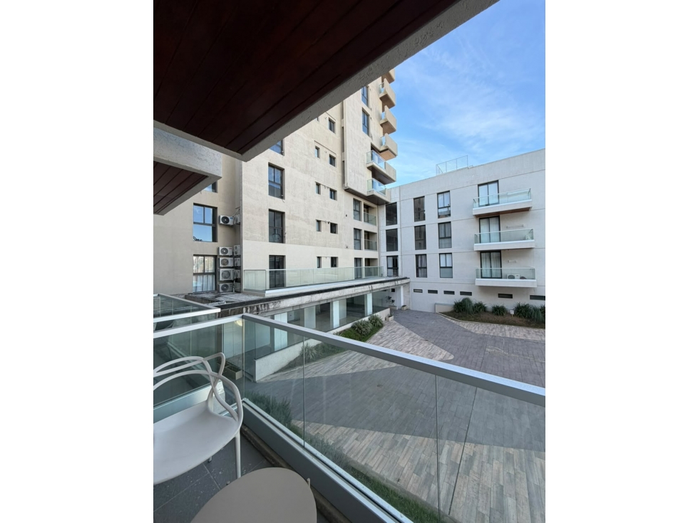 VENTA MONOAMBIENTE AMOBLADO CON COCHERA | LAKE TOWERS  CARLOS PAZ - 3