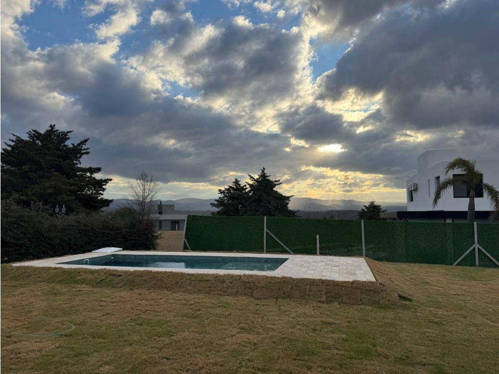 VENTA CASA A ESTRENAR 3 DORMITORIOS COUNTRY CARLOS PAZ GOLF - 5
