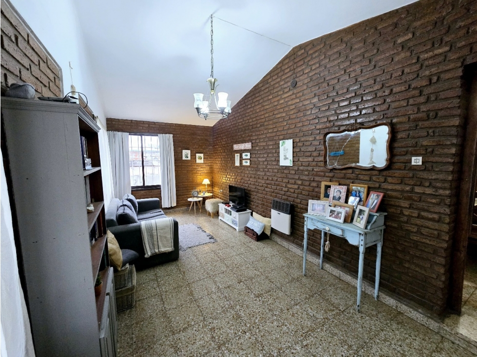 VENTA CASA PH 3 DORMITORIOS BARRIO LAS MALVINAS CARLOS PAZ - 3