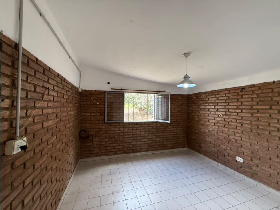 VENTA CASA 2 DORMITORIOS LOTE DE 594m² MAYU SUMAJ - 5