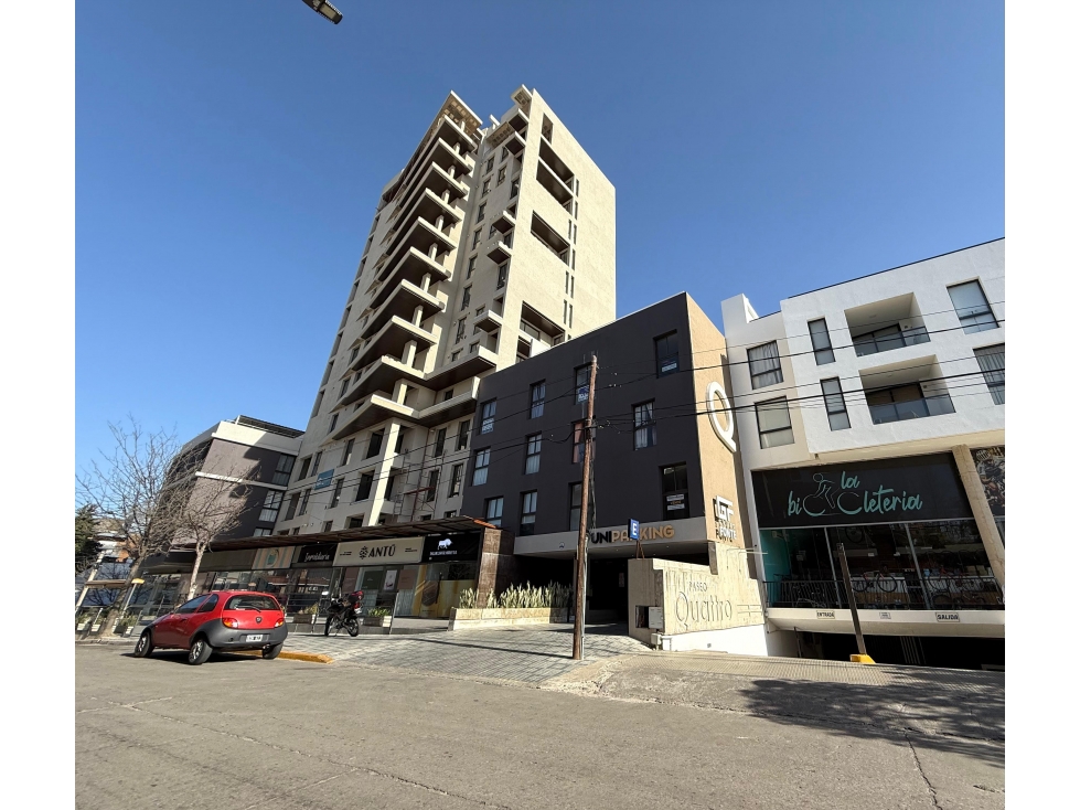 VENTA DEPARTAMENTO 1 DORMITORIO A ESTRENAR | COCHERA | LAKE CARLOS PAZ - 1