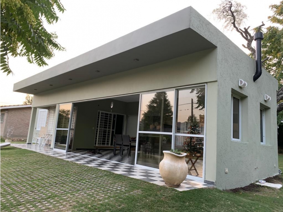 VENTA CASA APTO CREDITO 3 DORM A METROS DEL LAGO BIALET MASSE - 2