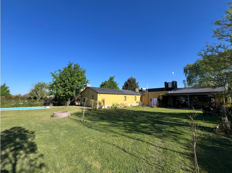 VENTA CASA 3 DORMITORIOS SOBRE LOTE DE 1.500 M² VALLE DEL GOLF - 5