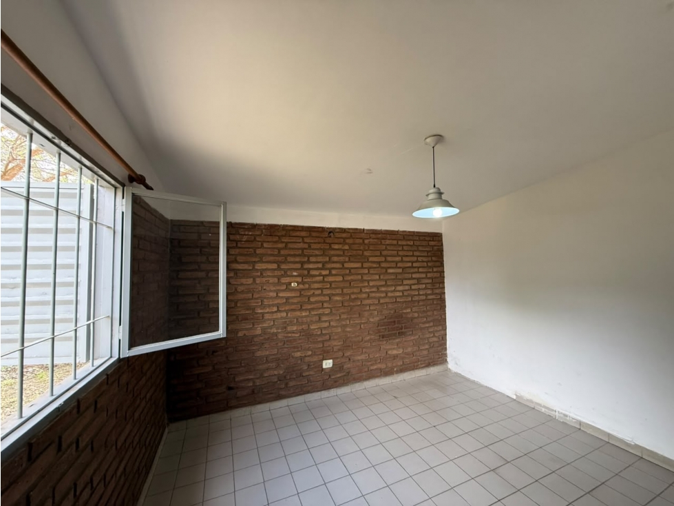VENTA CASA 2 DORMITORIOS LOTE DE 594m² MAYU SUMAJ - 3