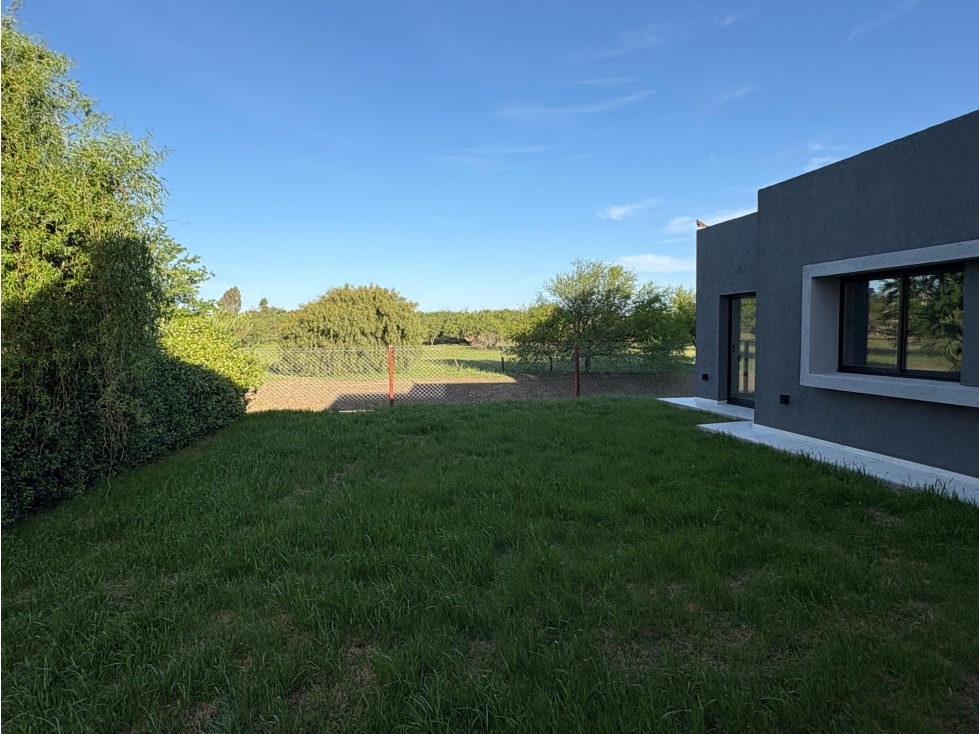 VENTA CASA A ESTRENAR 3 DORMITORIOS LAS CAÑITAS MALAGUEÑO — foto 6