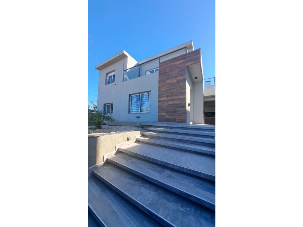 VENTA CASA APTO CREDITO 3 DORMITORIOS CENTRO OESTE CARLOS PAZ — foto 2