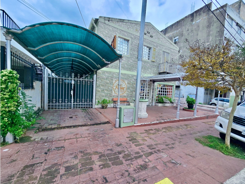 VENTA HOTEL A METROS DE AVENIDA SAN MARTIN EN VILLA CARLOS PAZ - 2
