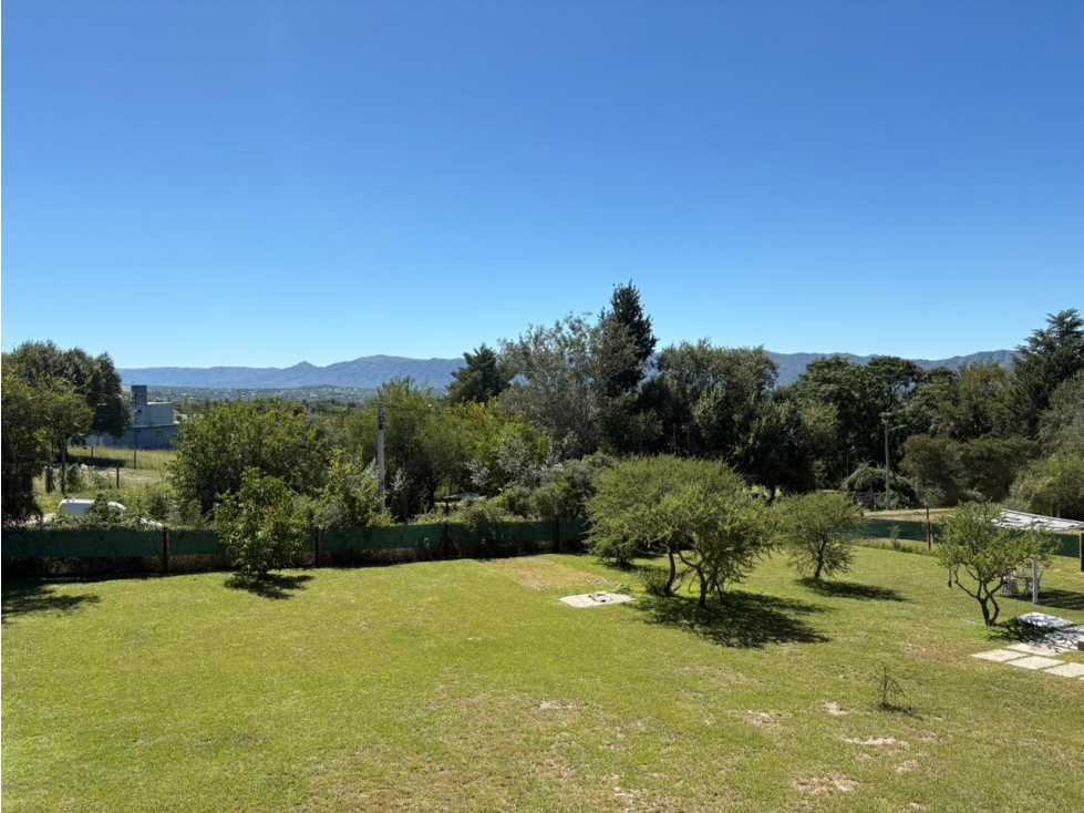 VENTA CASA 2 DORMITORIOS + GRAN PARQUE EN TANTI | VISTAS A LAS SIERRAS — foto 4