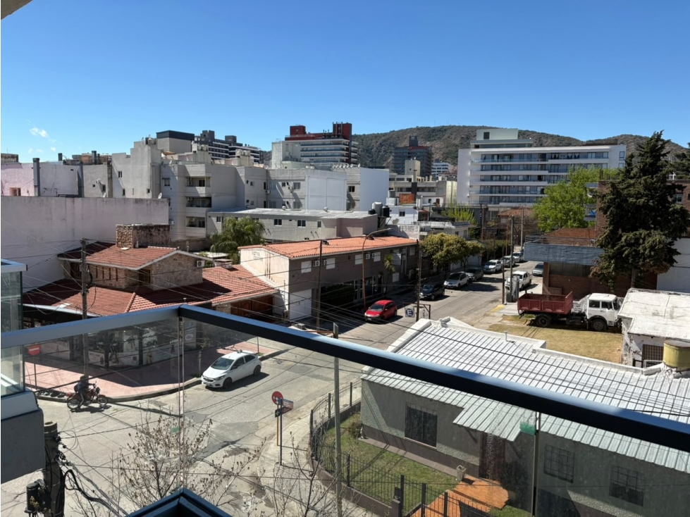 VENTA MONOAMBIENTE CON BALCÓN A ESTRENAR LAKE TOWERS CARLOS PAZ — foto 4