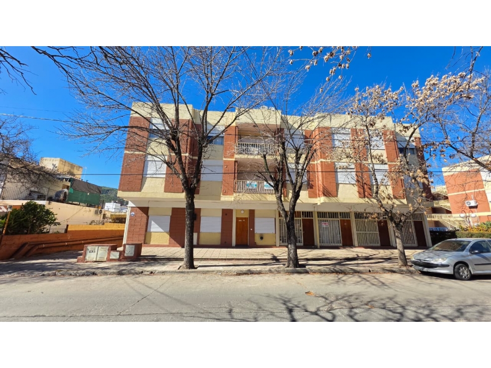 VENTA DEPARTAMENTO 3 DORM. COCHERA Y PILETA CENTRO CARLOS PAZ - 5