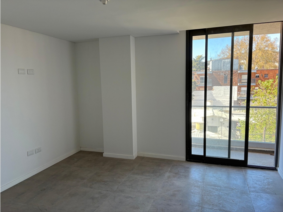 VENTA MONOAMBIENTE CON BALCÓN A ESTRENAR LAKE TOWERS CARLOS PAZ — foto 5