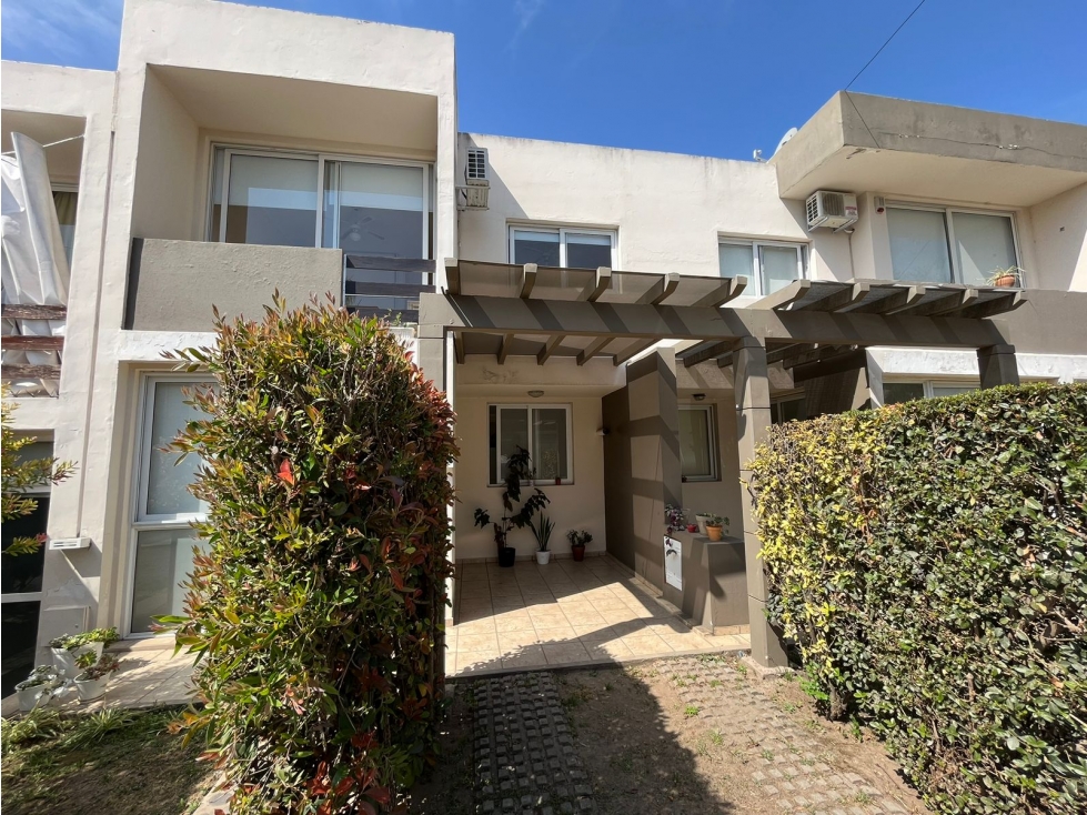 VENTA DUPLEX 2 DORMITORIOS CON PILETA VILLA CARLOS PAZ — foto 5
