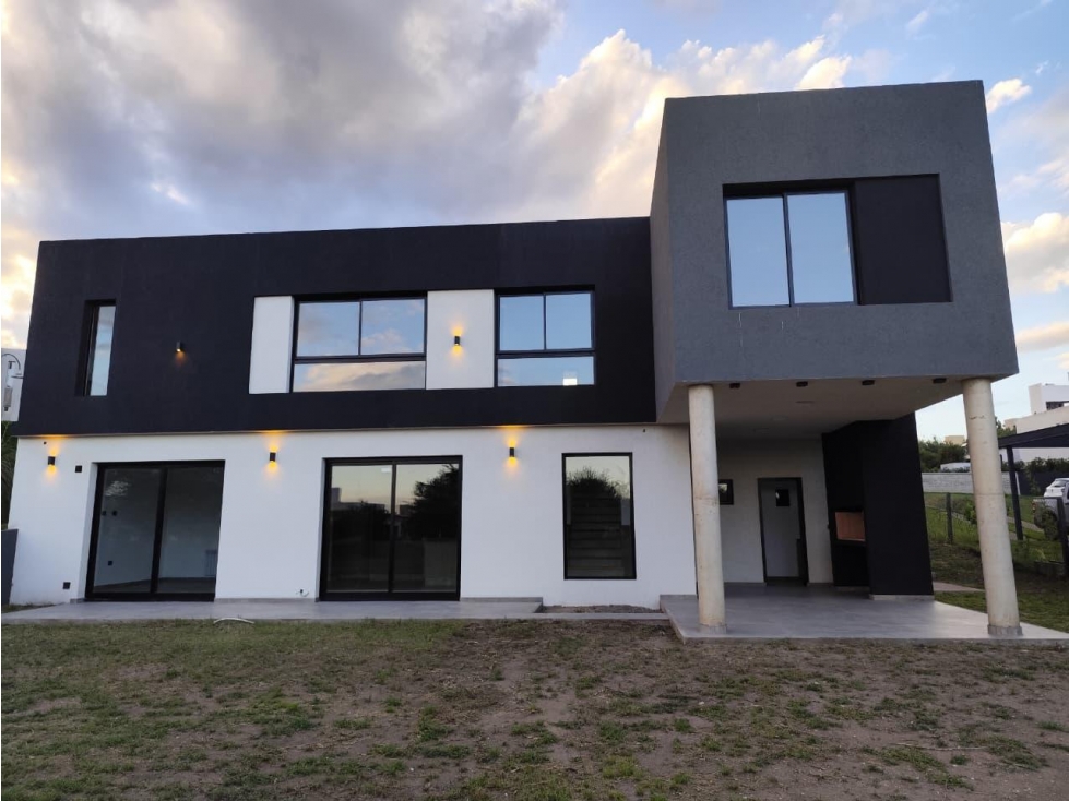 VENTA CASA A ESTRENAR APTO CREDITO 3 DORMITORIOS BARRIO LAS CAÑITAS