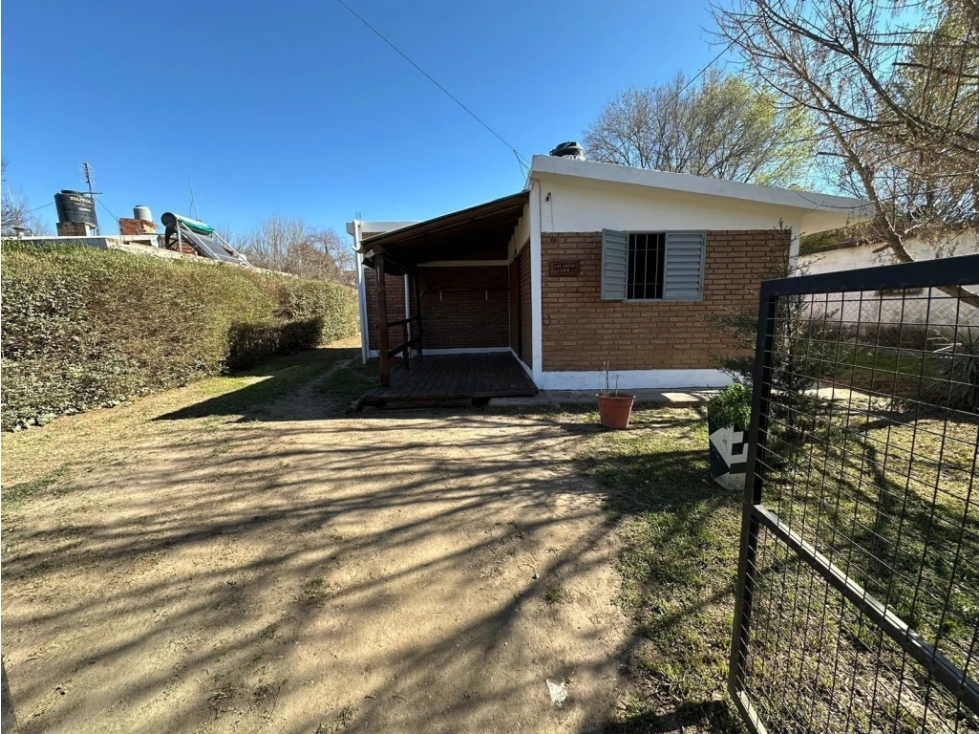 VENTA CASA 2 DORMITORIOS LOTE DE 594m² MAYU SUMAJ - 2
