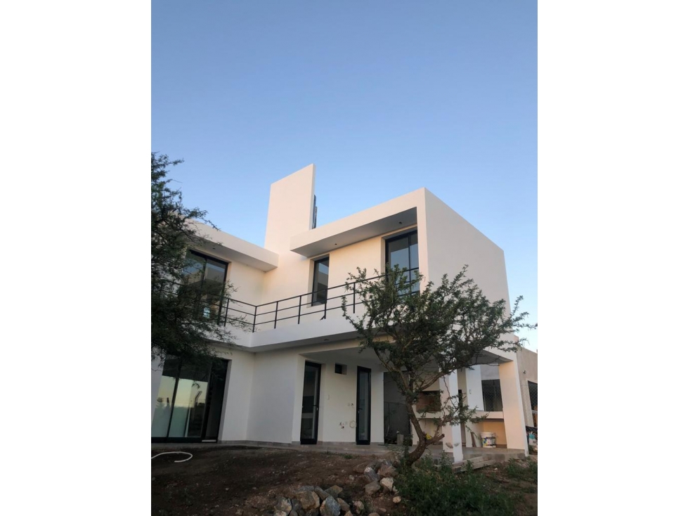 VENTA CASA DE 3 DORMITORIOS EN BARRIO PRIVADO LAS CAÑITAS MALAGUEÑO — foto 5