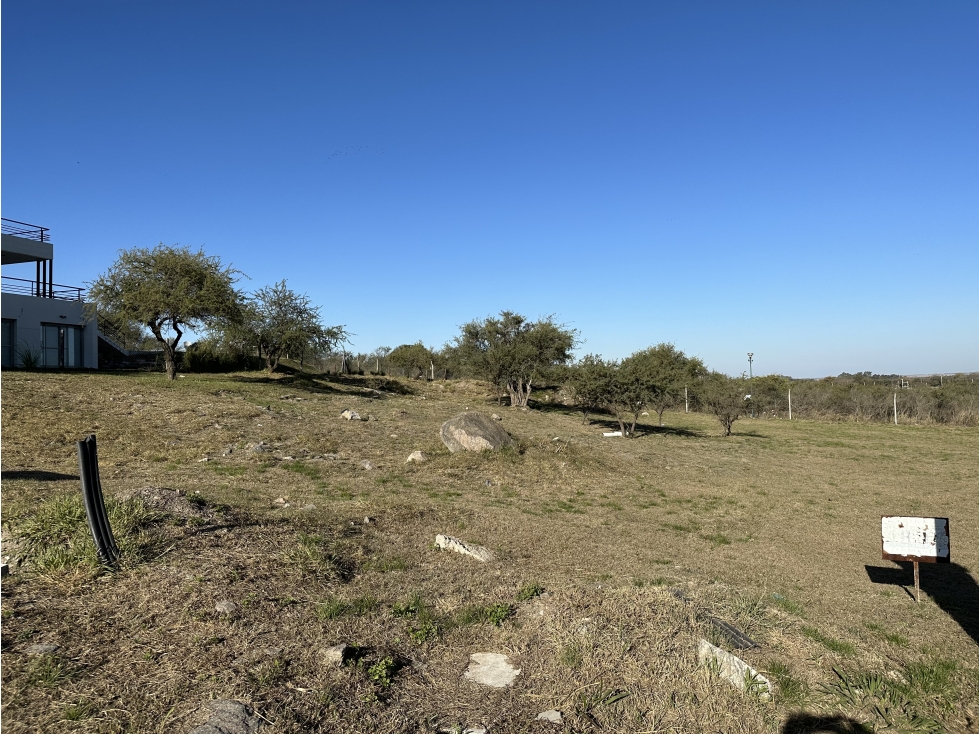 VENTA LOTE PERIMETRAL BARRIO LA ARBOLADA - 4